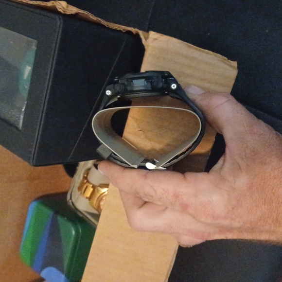 Sketches Watch - Picture 3 of 4